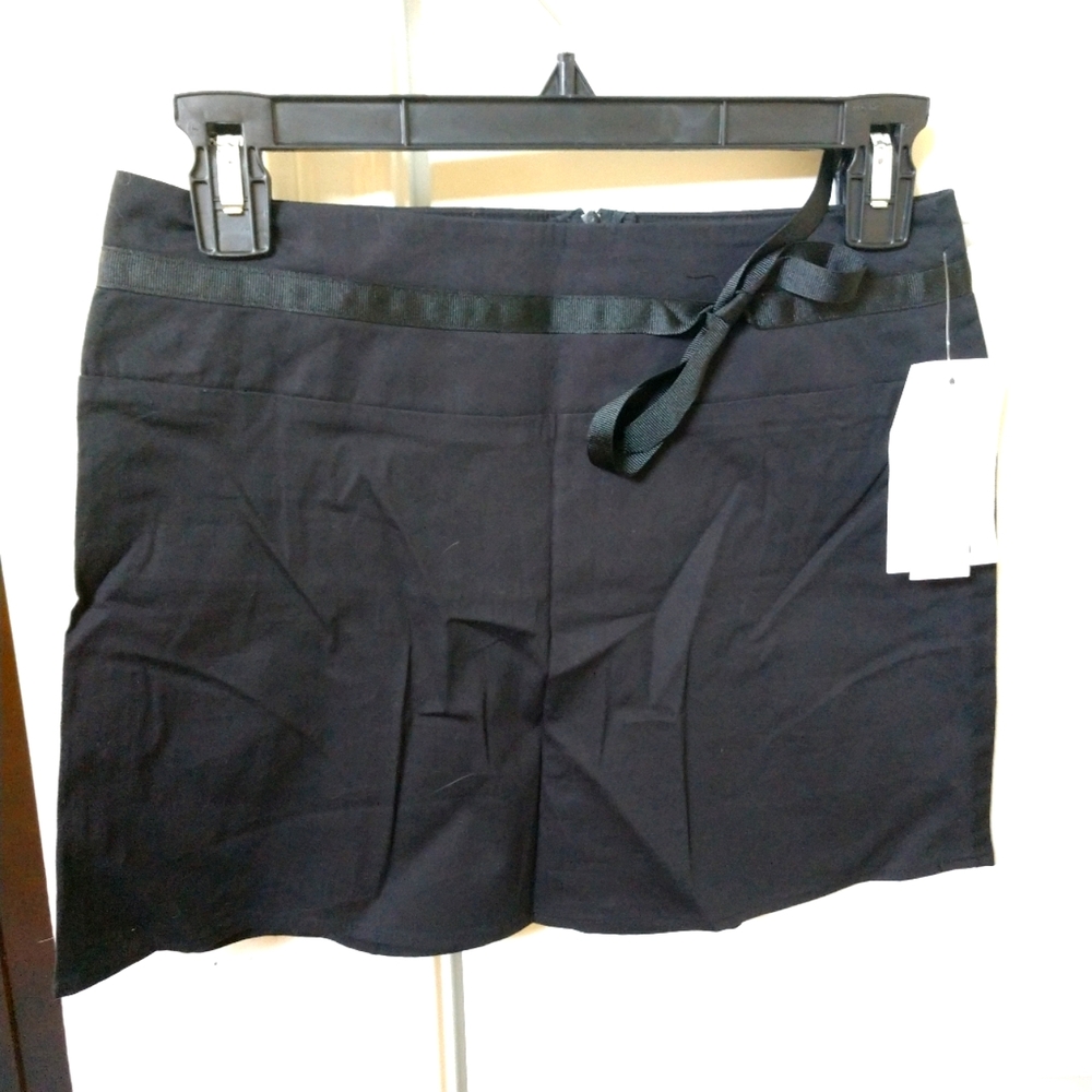 Black NWT mini skirt